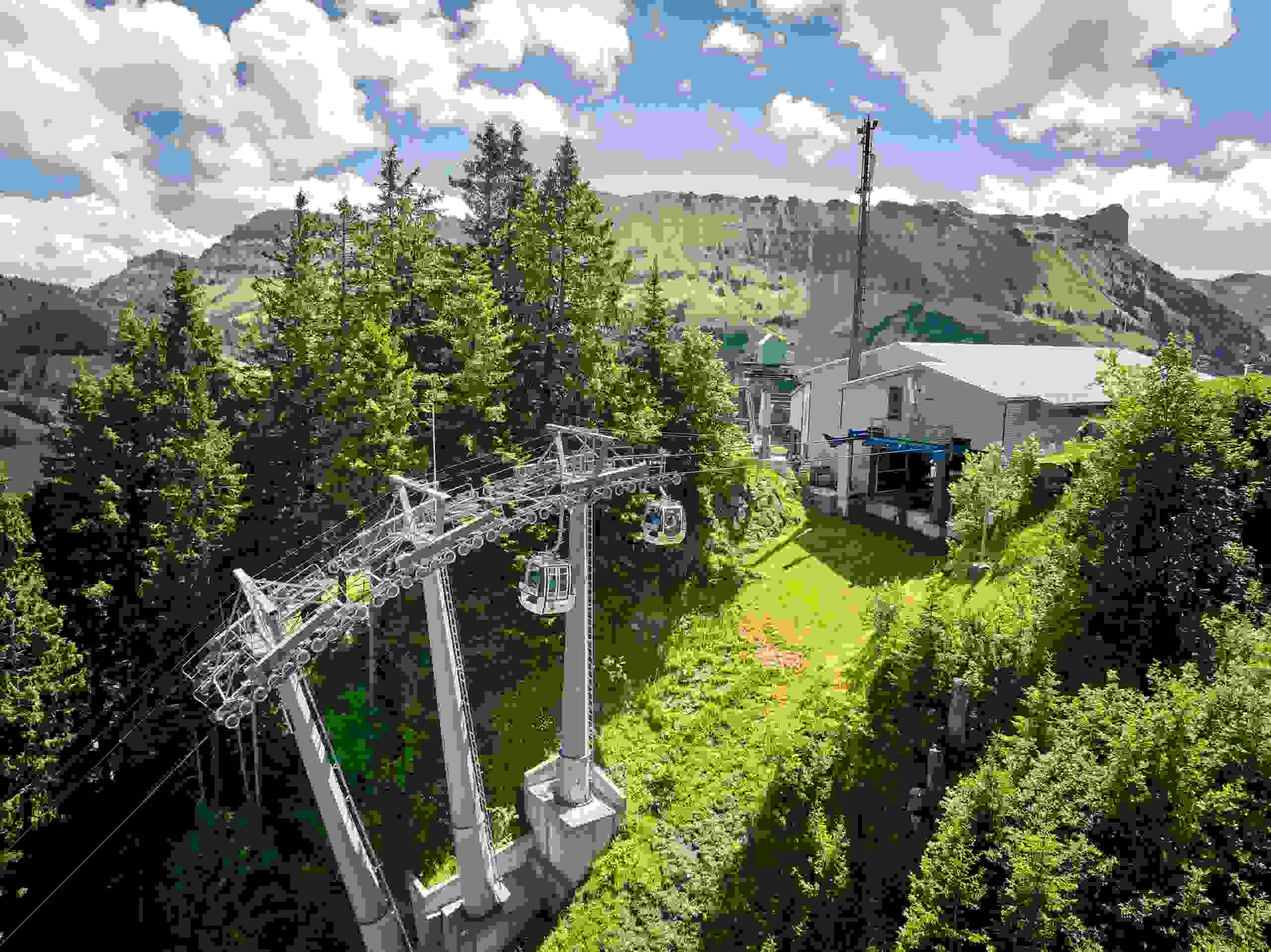 bergstation_gondelbahn_marbachegg_marbach_beat_brechbuehl.jpg bergstation_gondelbahn_marbachegg_marbach_beat_brechbuehl.jpg