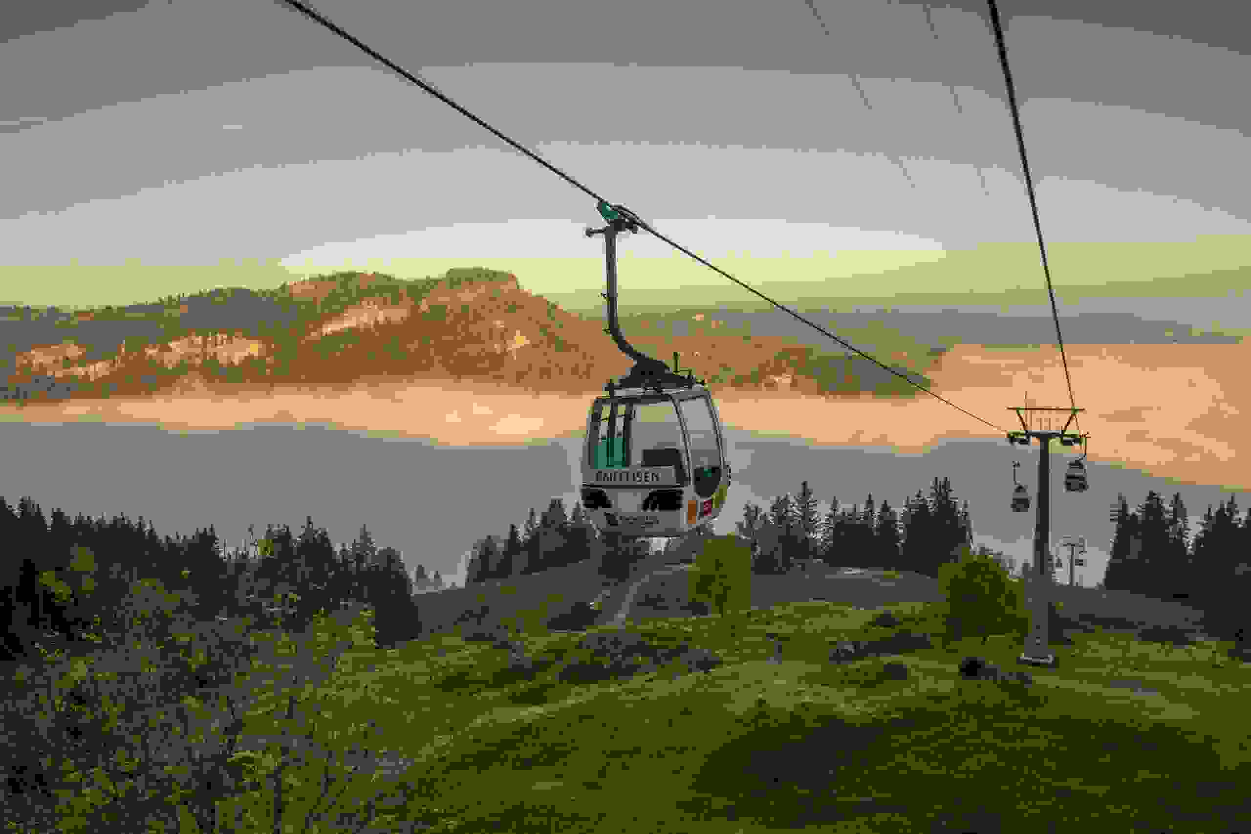 herbst_nebelmeer_gondelbahn_marbachegg_jan_geerk_10_18.jpg herbst_nebelmeer_gondelbahn_marbachegg_jan_geerk_10_18.jpg