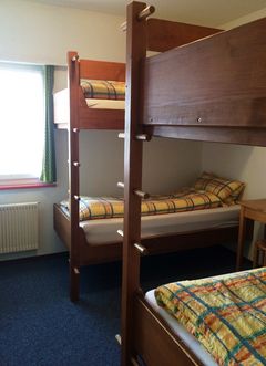 Vierbett-Zimmer