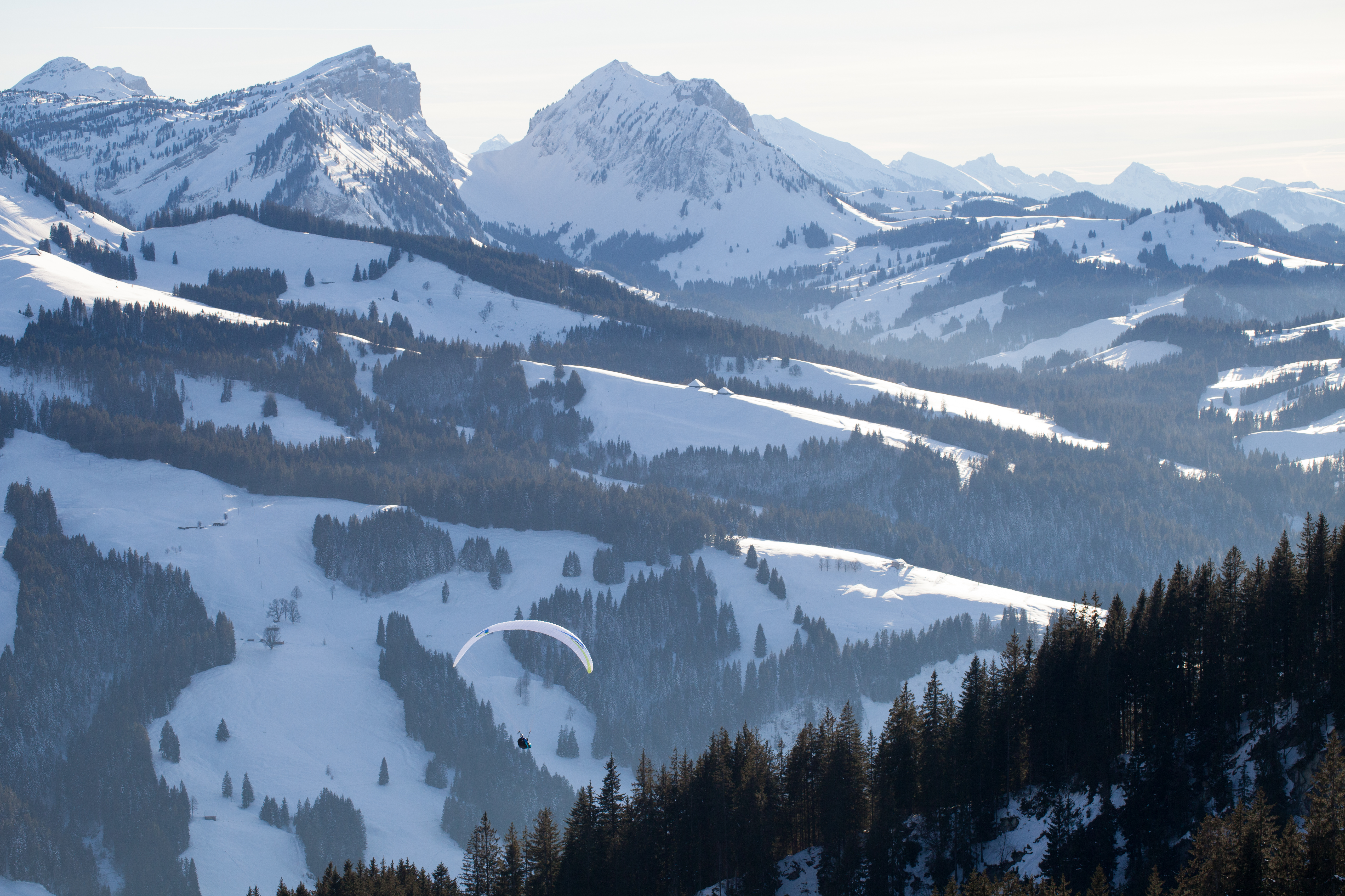 Winter_Panorama_Marbachegg_Sichle_Gleitschirmflieger_Maurin Bisig_02_19